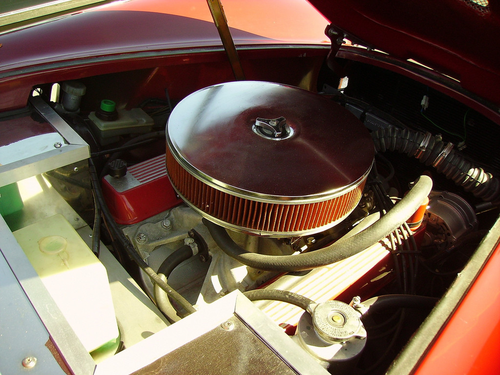 V8 engine air filter of an american car